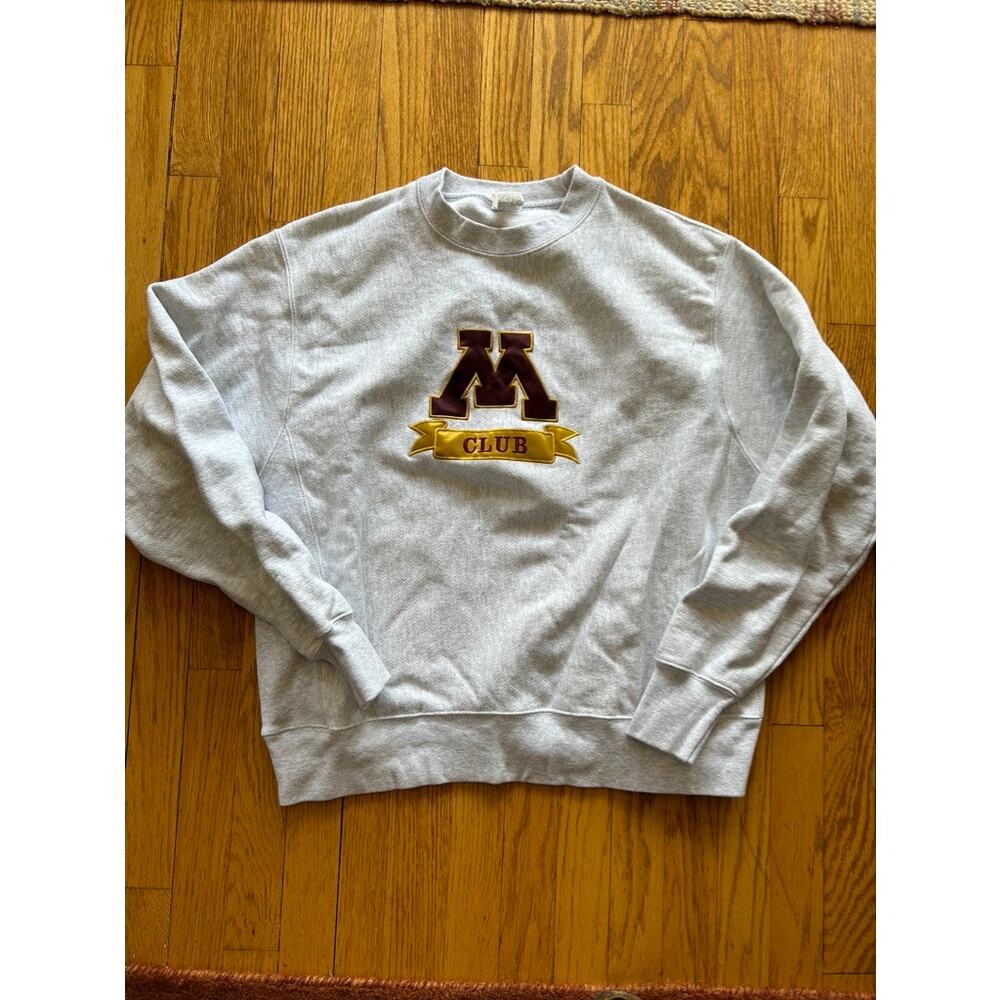 University Minnesota M Club Sweatshirt, grab embroidered, Champion